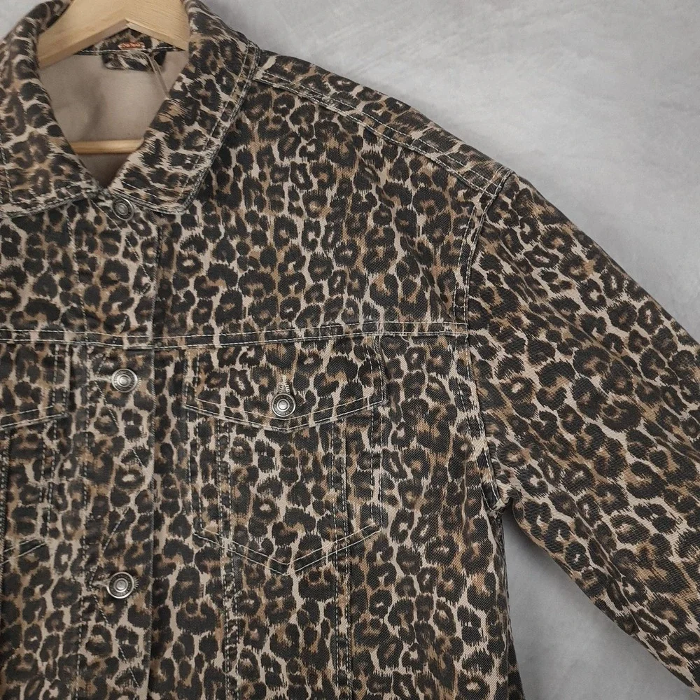 Free People Jacket Womens Large Brown Leopard Denim Raw Hem Cropped Trucker - Picture 6 of 16